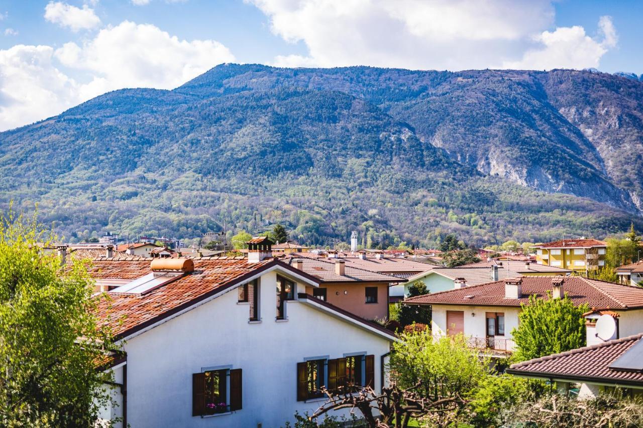 Appartamento Borgo Peschiere Maniago Ngoại thất bức ảnh