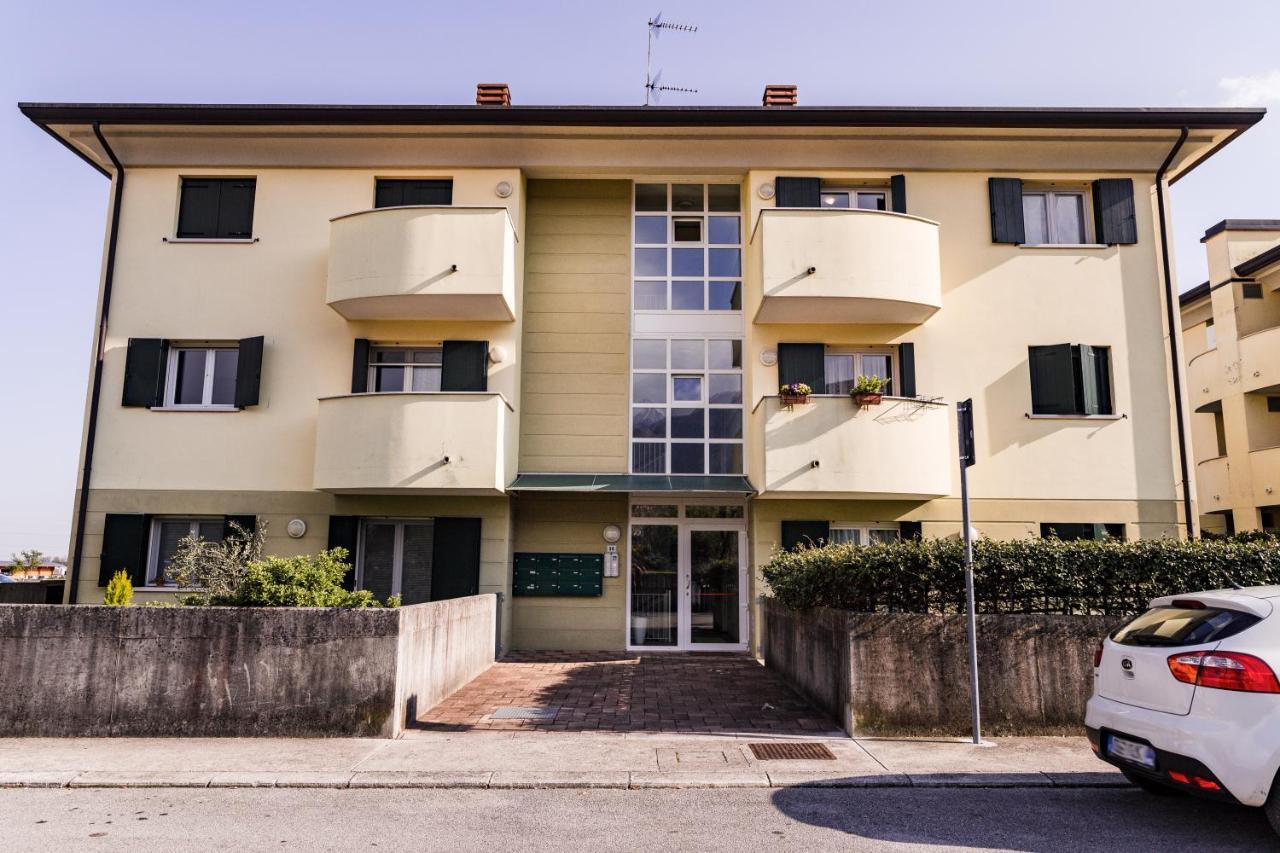 Appartamento Borgo Peschiere Maniago Ngoại thất bức ảnh